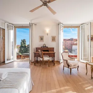 La Fabrique A Poupees - Et De Charme Au Coeur De Frühstückspension Menton